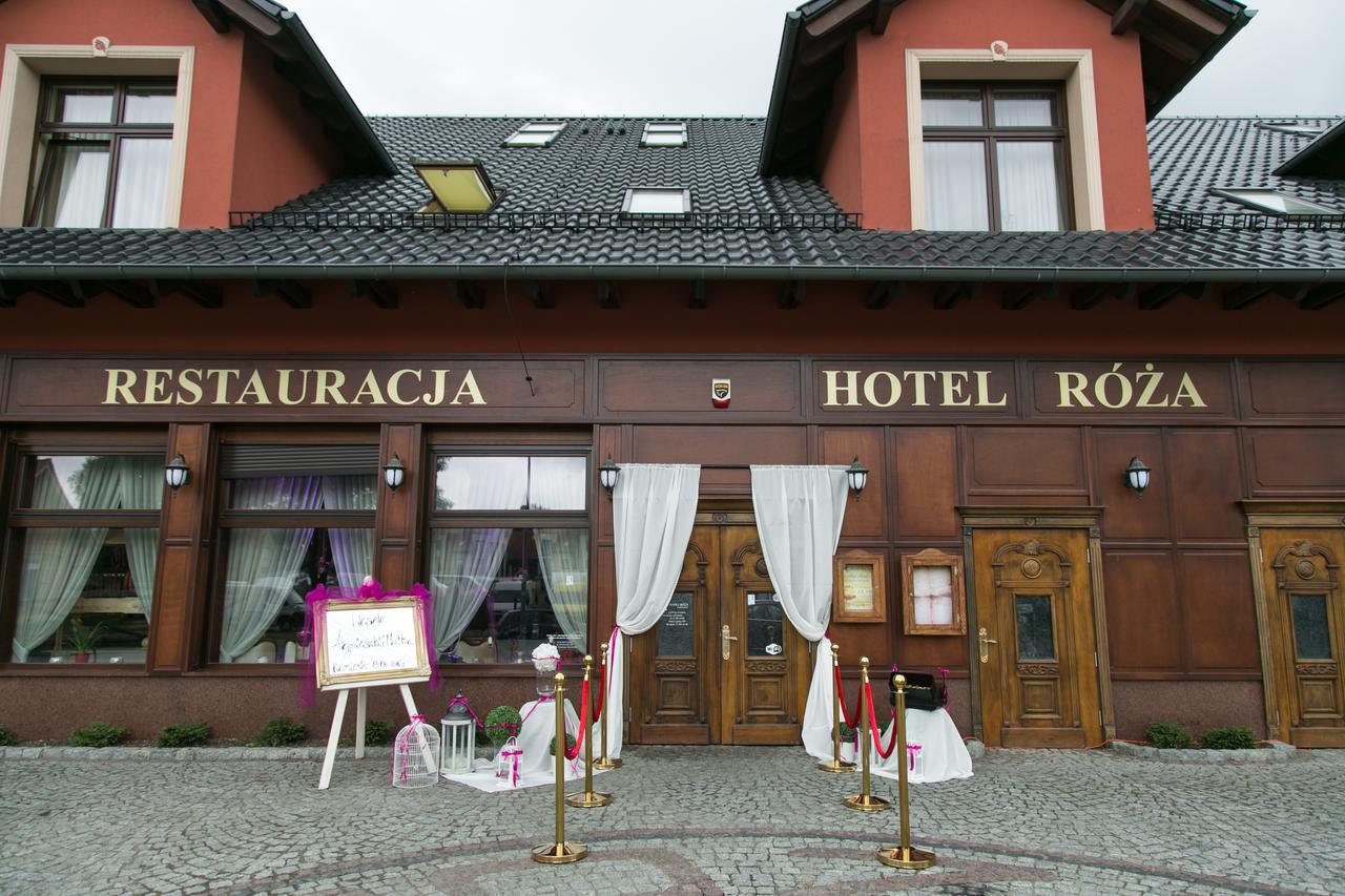 Hotel Roza Kamieniec Wroclawski Εξωτερικό φωτογραφία